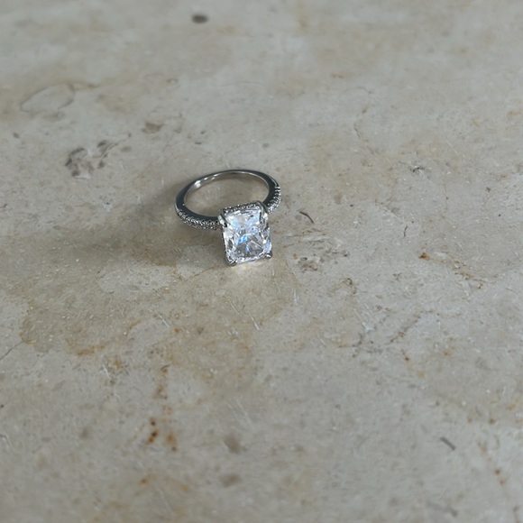 Travel Rings - Picture 9 of 11